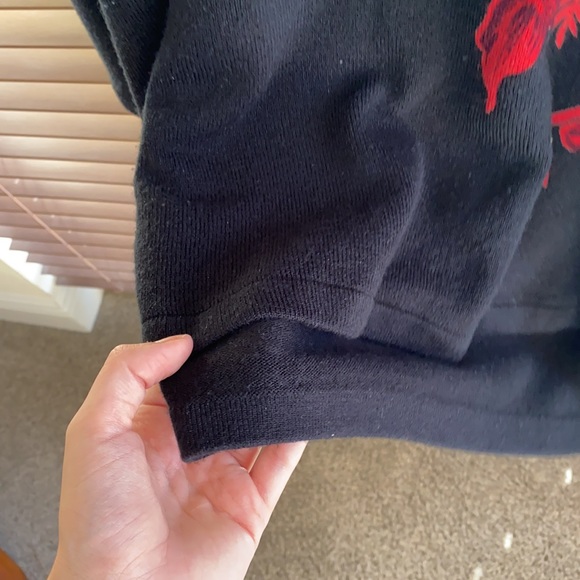 stunning red and navy C.D Daniels sweater so soft amazing detail around a 2x - Picture 4 of 8